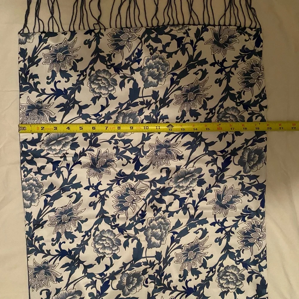 NWT 100% Silk Reversible Wrap Scarf Shawl With Fringe Blue and White
